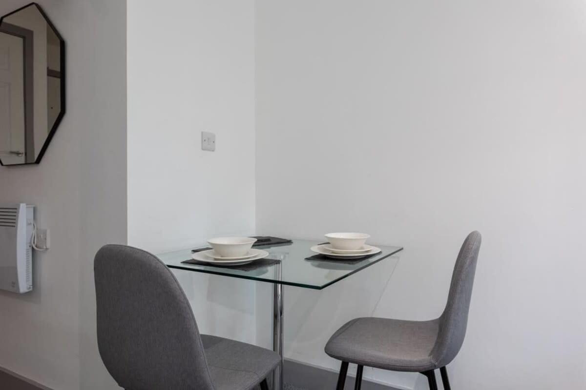 Amazing 1 Bedroom Apartment Leeds Leeds  Eksteriør billede